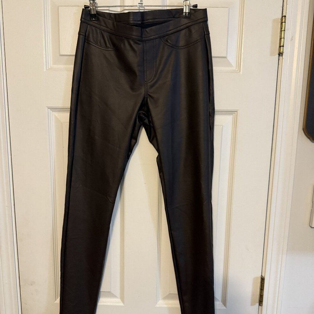 Hue Black Faux Leather Leggings – Size Small, NWT, Stretch Fit